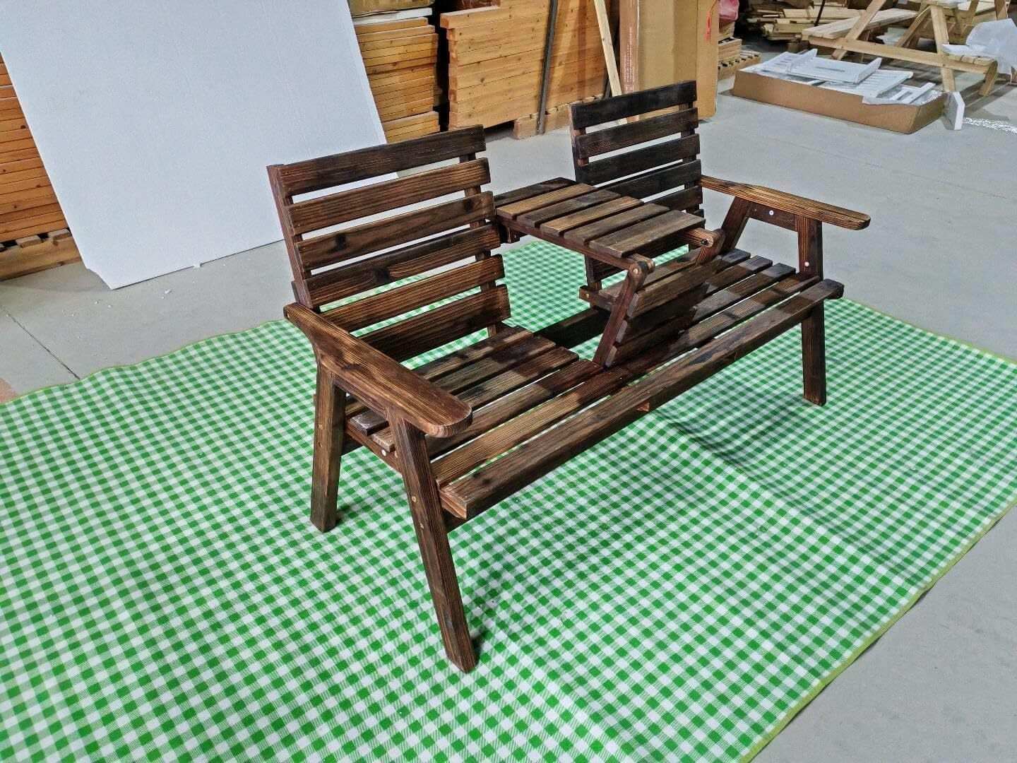 Lauko suolas su atlenkiamu centriniu staliuku, medinis, 153 x 64 x 84 cm