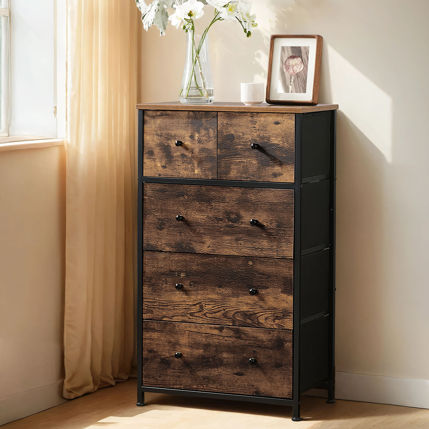 Lipasto kangaslaatikoilla, 56 x 30 x 89,3 cm, MDF ja metalli, vintage-ruskea musta