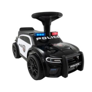Laste libisev auto rooliga ja panipaigaga must