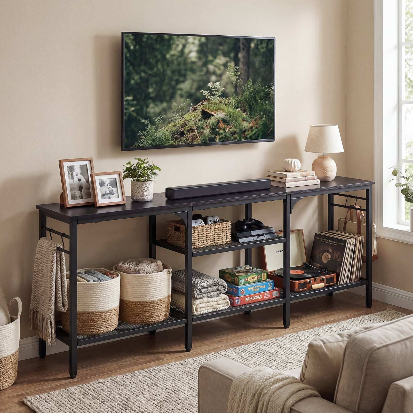 TV galds televizoriem līdz 165 cm, ar metāla sieta plauktiem un 4 āķiem, brūns/melns - Image 5